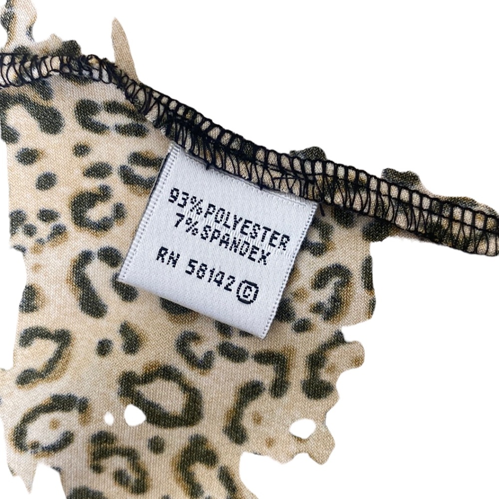 Andre` Oliver Leopard V Neck Cross Over Sleeveless Bamboo Ring Tie Front Top M - Picture 6 of 7
